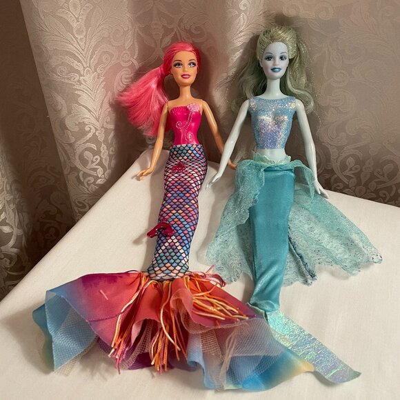 Barbie Blue Sparkle Fairytopia and Pink Fairy Secret Dolls - Picture 4 of 15